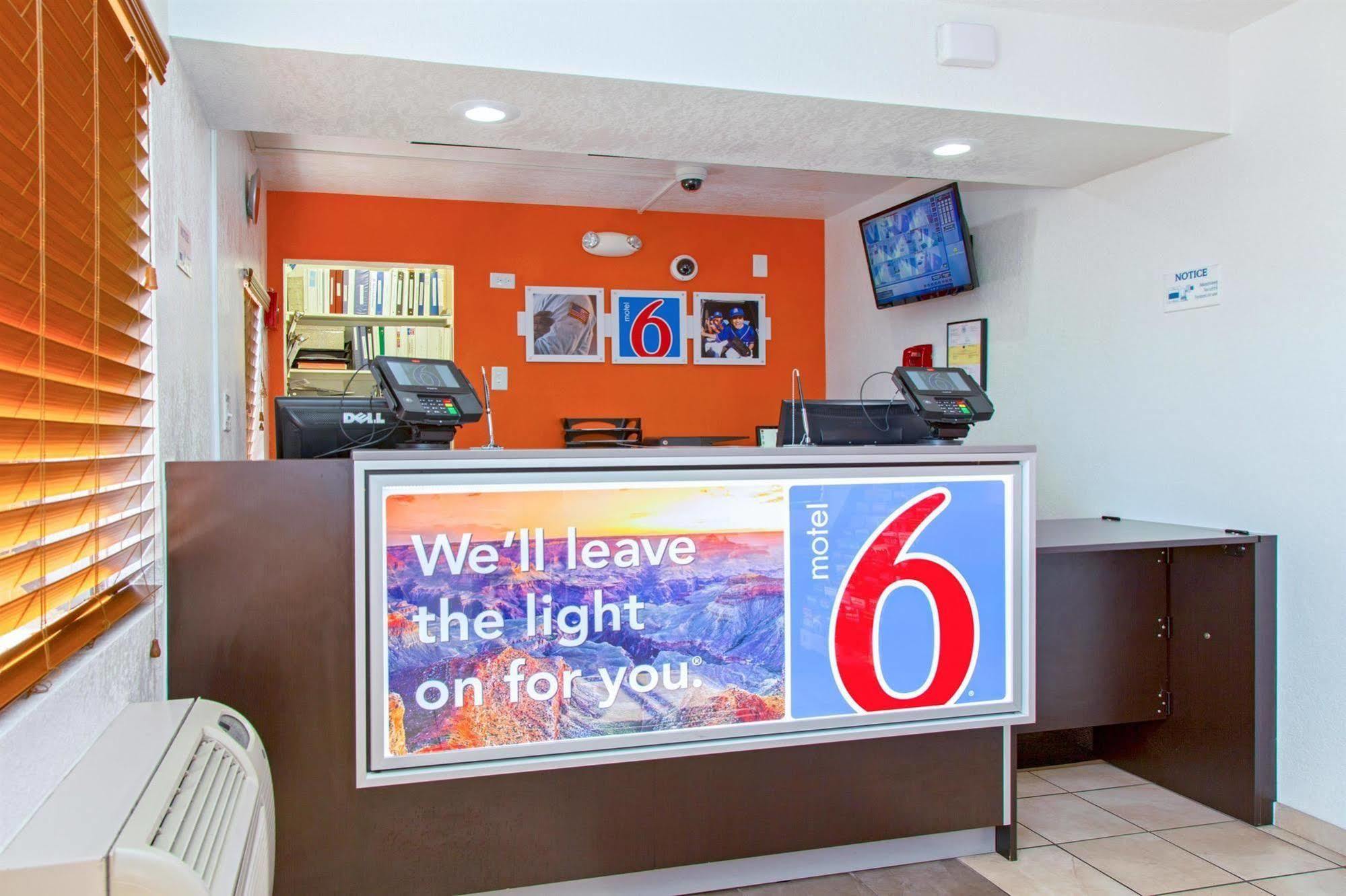 Motel 6-Phoenix, Az - Airport - 24Th Street 외부 사진