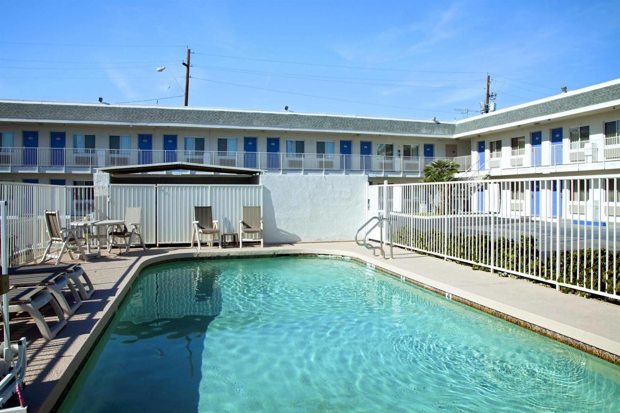 Motel 6-Phoenix, Az - Airport - 24Th Street 외부 사진